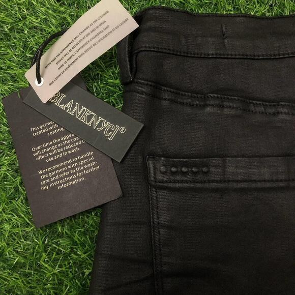 NWT Women's Gunmetal BlankNYC Denim Mini Skirt - Picture 6 of 6